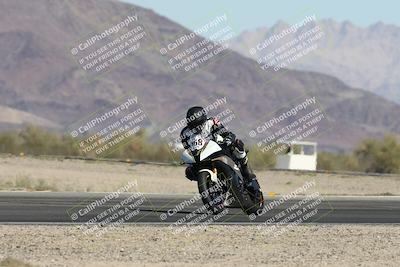 media/Nov-01-2025-CVMA (Sat) [[fc0f7531b8]]/Race 1-Formula Middleweight/